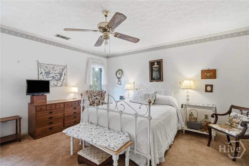 25 Vernon River Drive Savannah, GA 31419