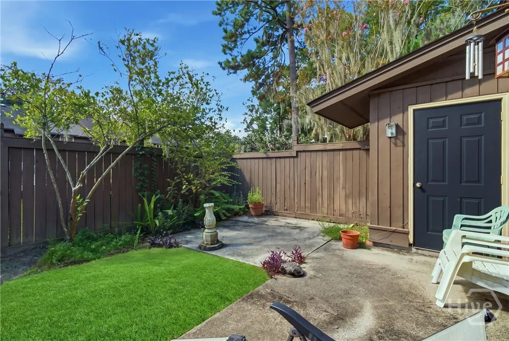 25 Vernon River Drive Savannah, GA 31419