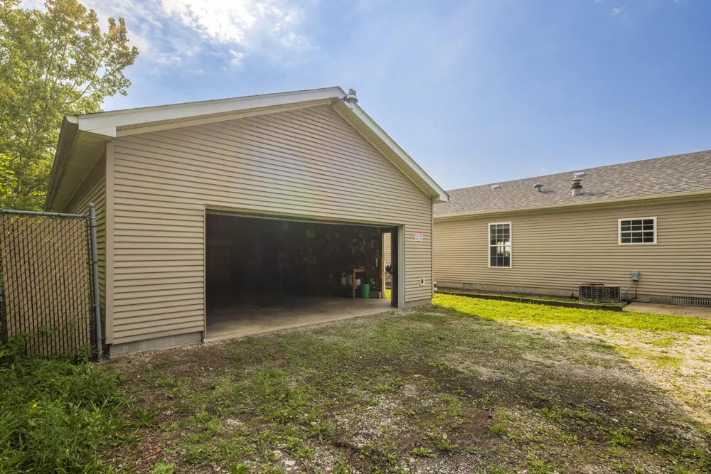 10137 W Us-30 Wanatah, IN 46390