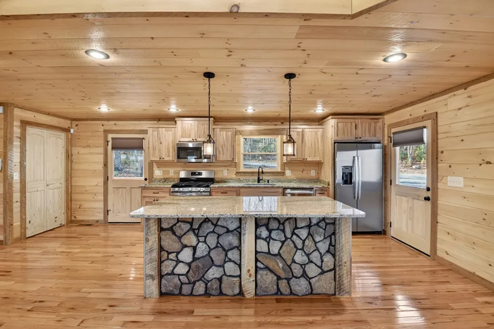 17 Dial Mountain Drive Blue Ridge, GA 30513