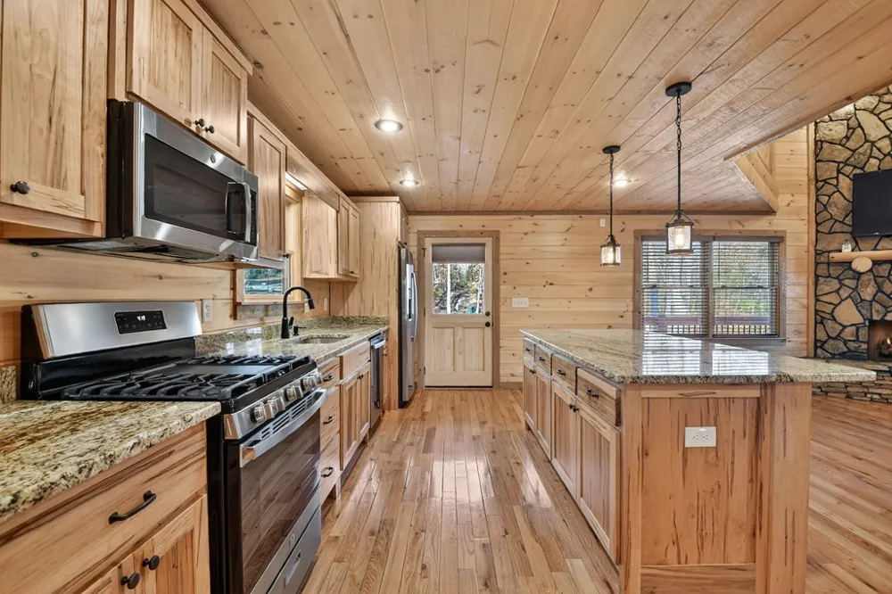 17 Dial Mountain Drive Blue Ridge, GA 30513