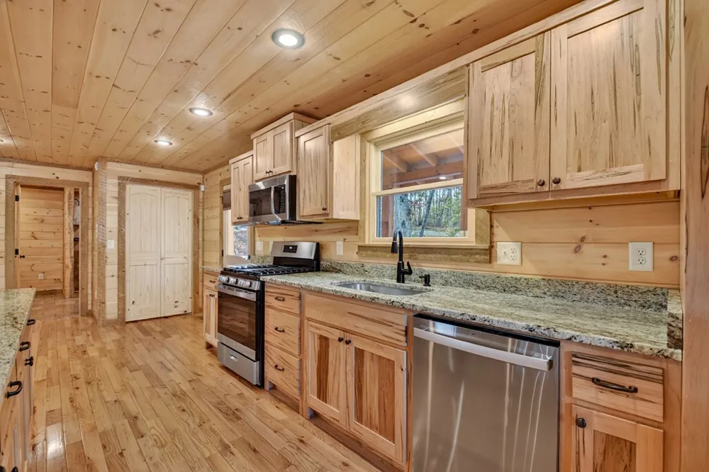 17 Dial Mountain Drive Blue Ridge, GA 30513