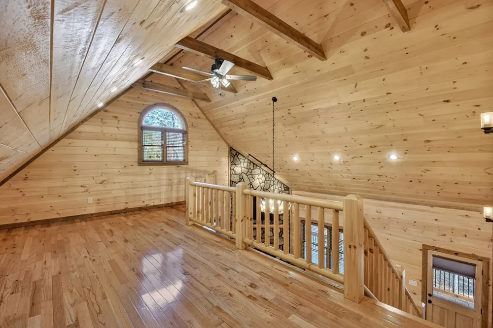17 Dial Mountain Drive Blue Ridge, GA 30513