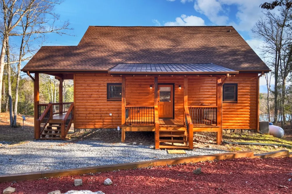 17 Dial Mountain Drive Blue Ridge, GA 30513