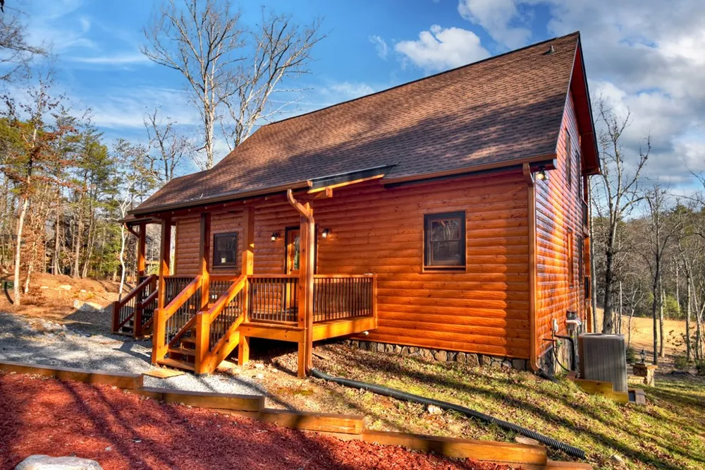 17 Dial Mountain Drive Blue Ridge, GA 30513