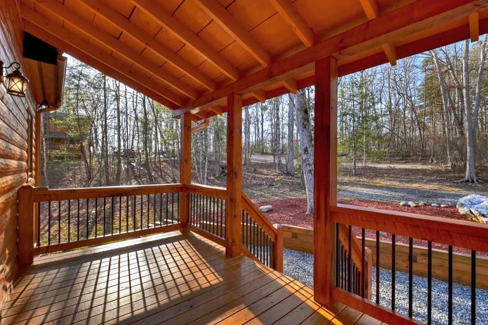 17 Dial Mountain Drive Blue Ridge, GA 30513