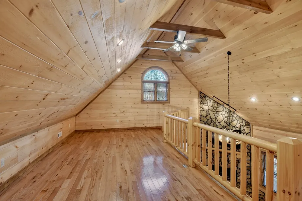 17 Dial Mountain Drive Blue Ridge, GA 30513