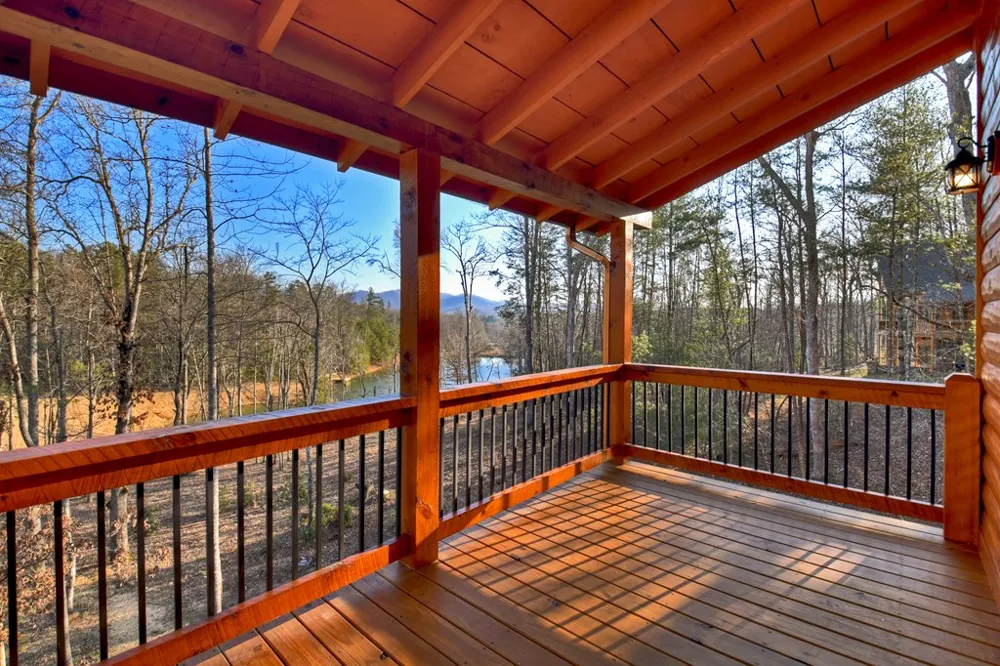 17 Dial Mountain Drive Blue Ridge, GA 30513