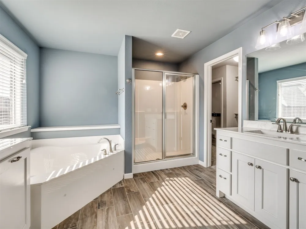 1610 E Roanoke Court Broken Arrow, OK 74011