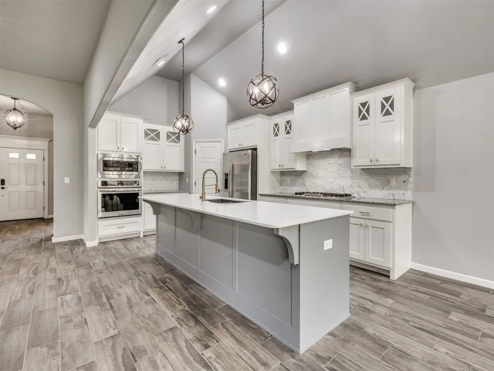 1610 E Roanoke Court Broken Arrow, OK 74011
