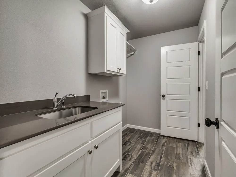 1610 E Roanoke Court Broken Arrow, OK 74011