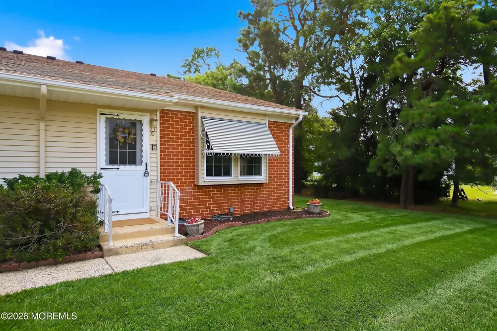 11 Spring Street #C Whiting, NJ 08759