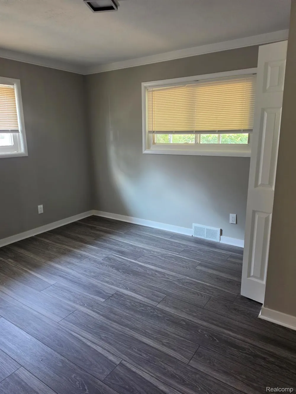18663 Lexington Redford Charter Township, MI 48240