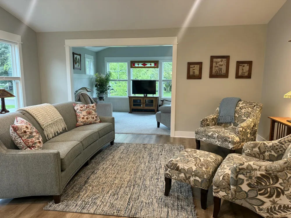 575 Riverbank Circle Zeeland City, MI 49464