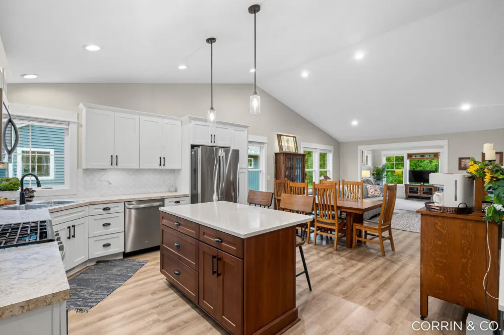 575 Riverbank Circle Zeeland City, MI 49464