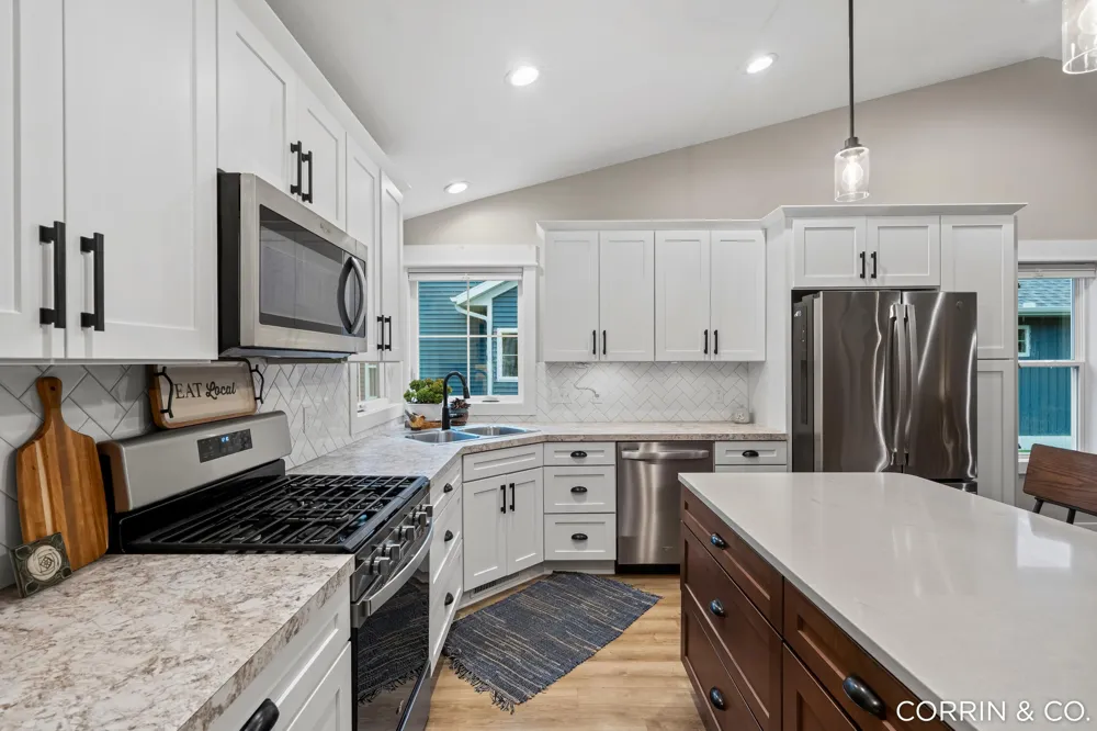 575 Riverbank Circle Zeeland City, MI 49464