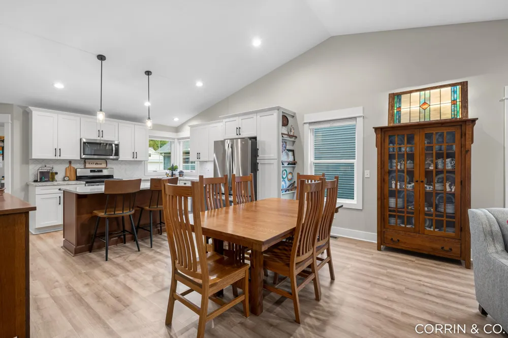 575 Riverbank Circle Zeeland City, MI 49464