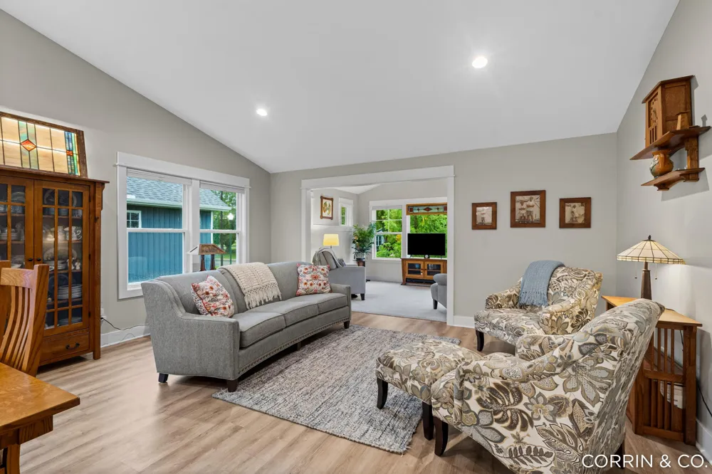 575 Riverbank Circle Zeeland City, MI 49464