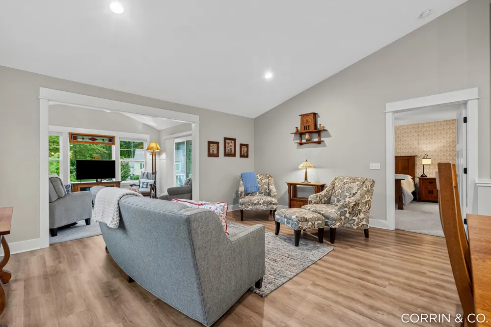 575 Riverbank Circle Zeeland City, MI 49464