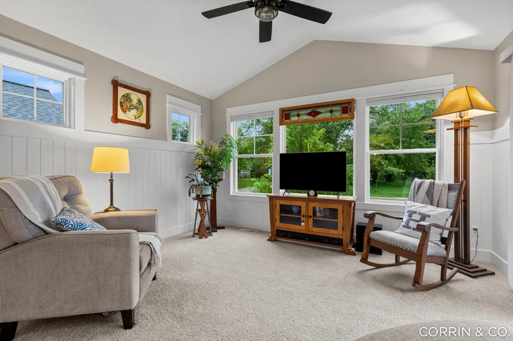 575 Riverbank Circle Zeeland City, MI 49464