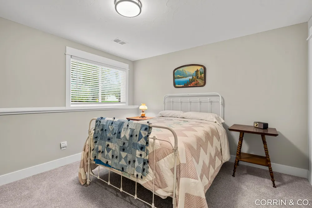 575 Riverbank Circle Zeeland City, MI 49464