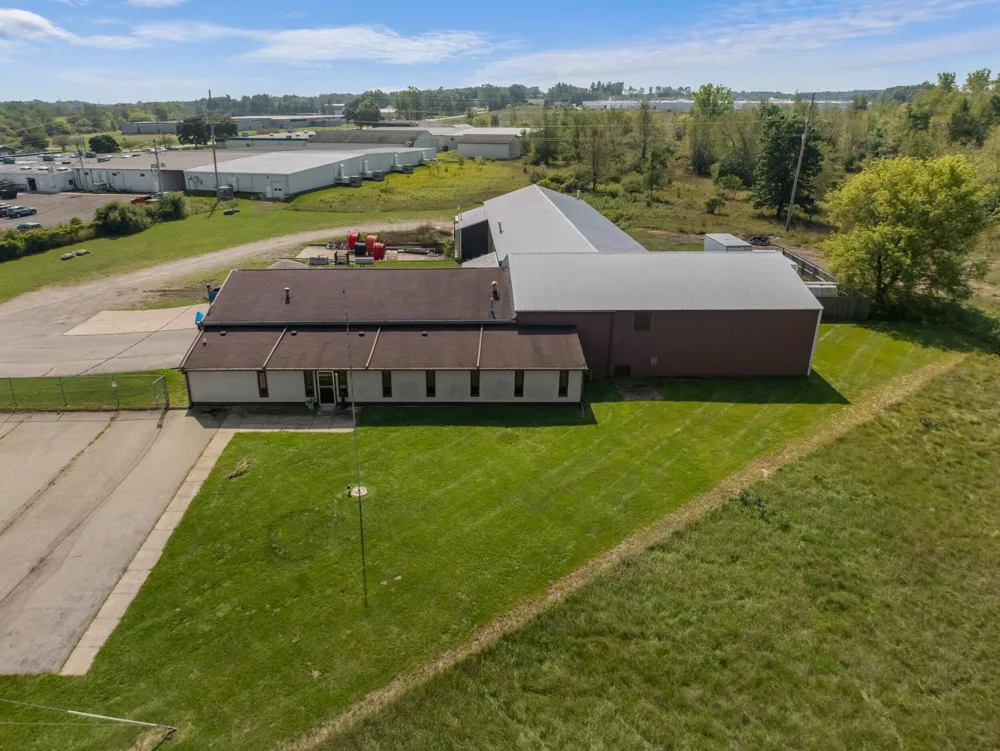 271 Gaige Street Jonesville City, MI 49250