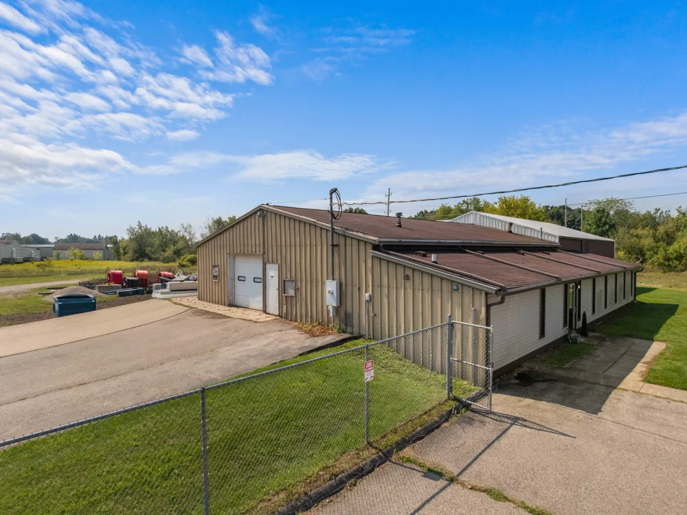 271 Gaige Street Jonesville City, MI 49250