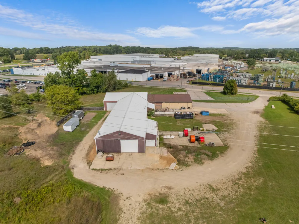 271 Gaige Street Jonesville City, MI 49250