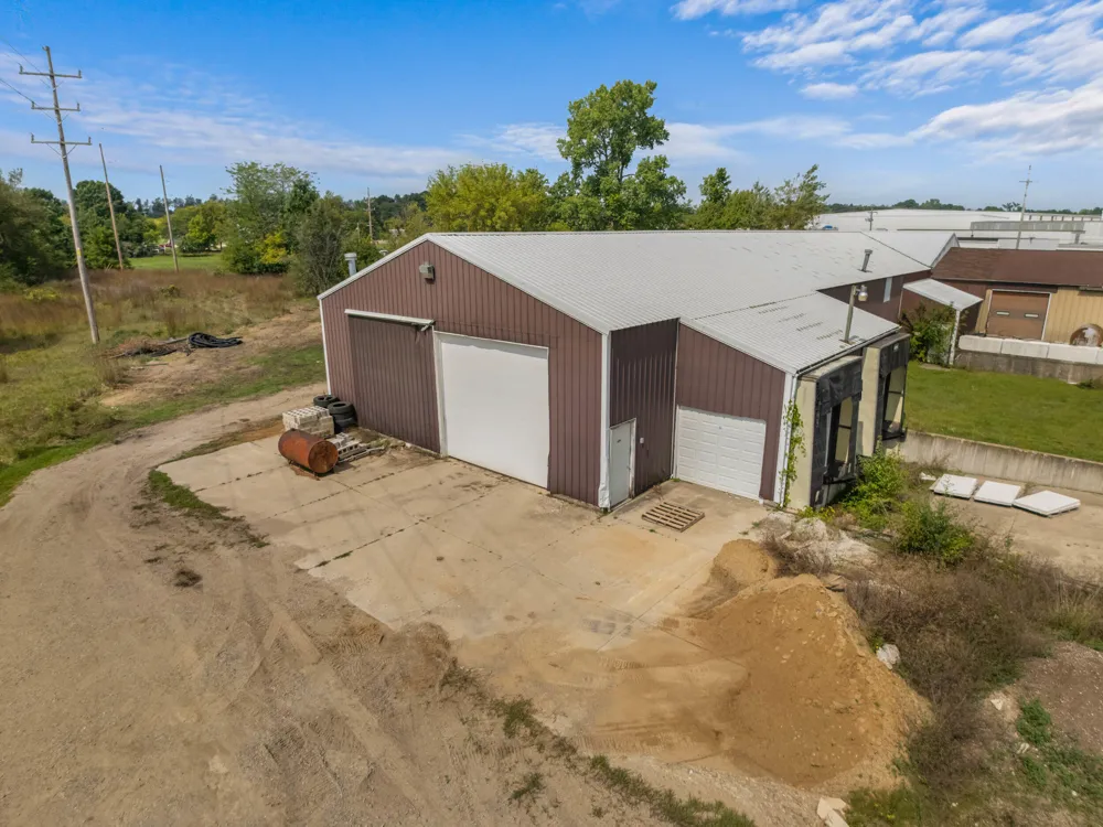 271 Gaige Street Jonesville City, MI 49250