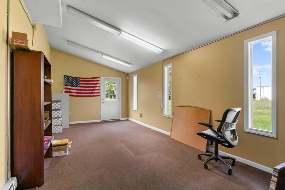 271 Gaige Street Jonesville City, MI 49250
