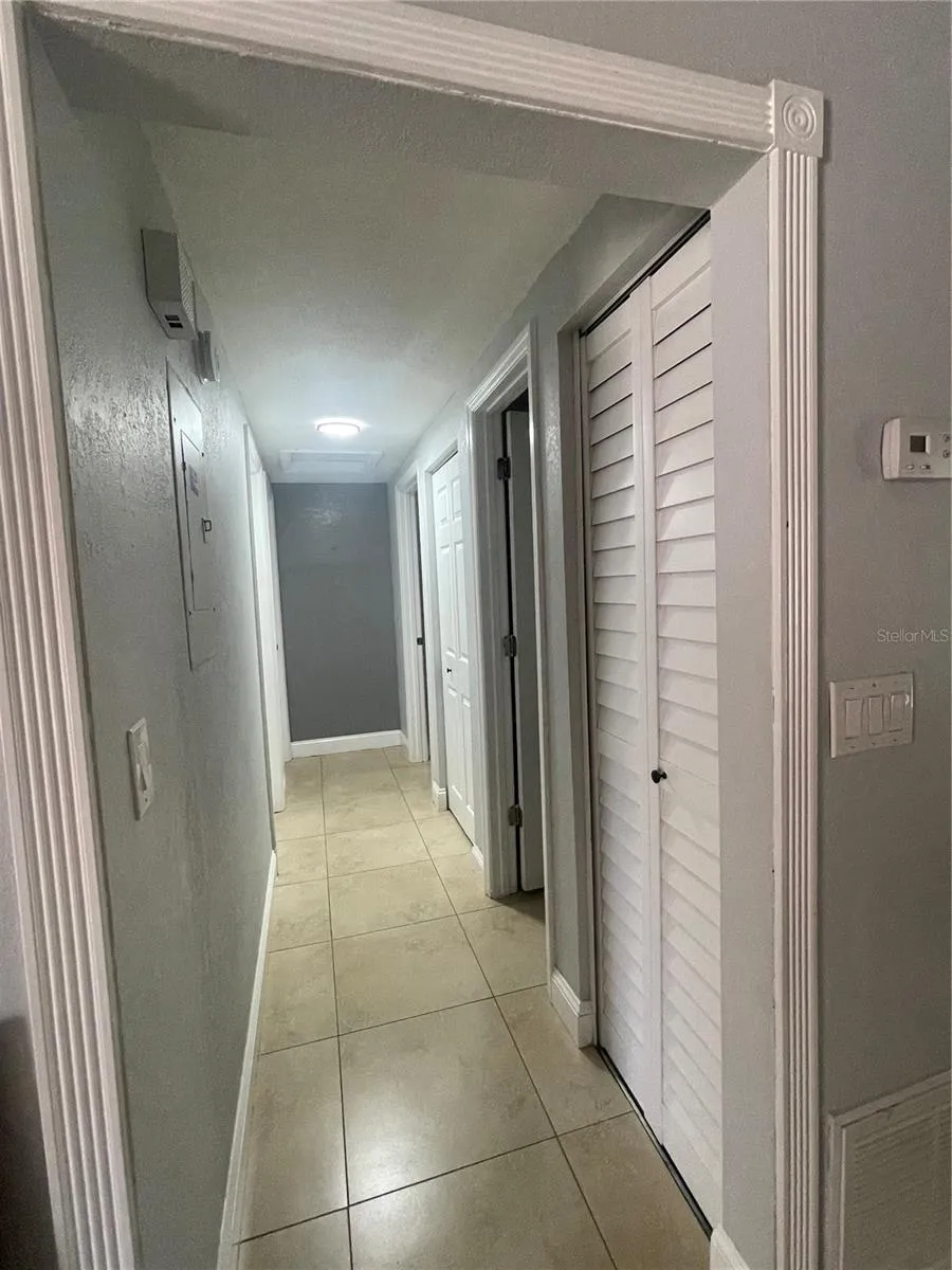 8524 CATALINA DRIVE Tampa, FL 33615