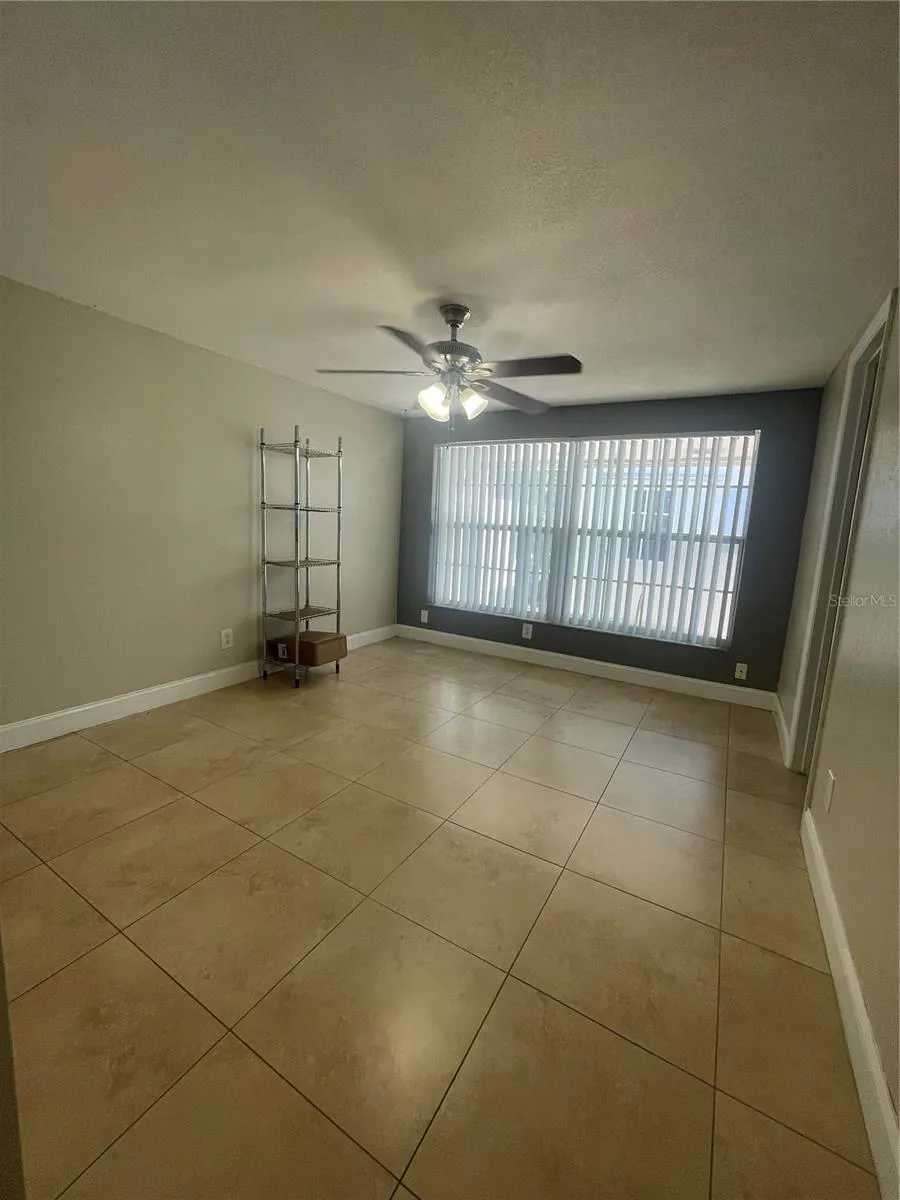 8524 CATALINA DRIVE Tampa, FL 33615