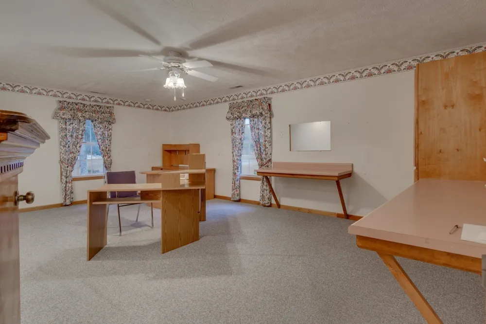 121 Joe Ave Hohenwald, TN 38462