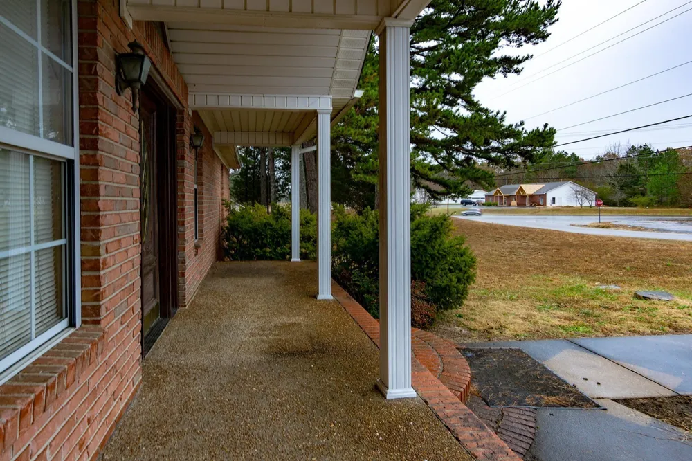121 Joe Ave Hohenwald, TN 38462