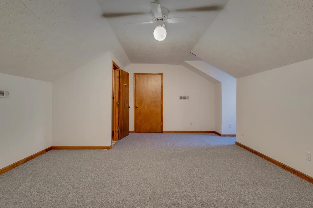 121 Joe Ave Hohenwald, TN 38462