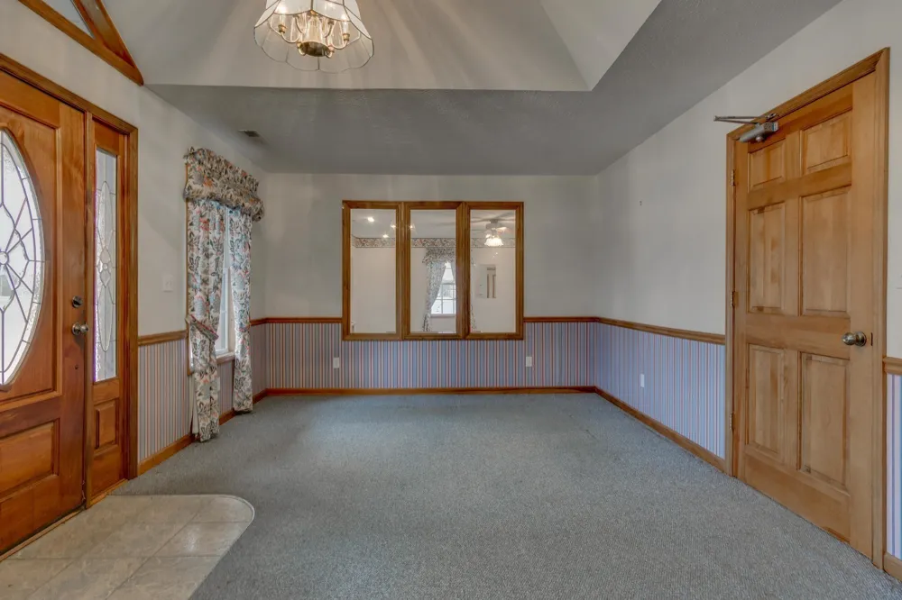 121 Joe Ave Hohenwald, TN 38462
