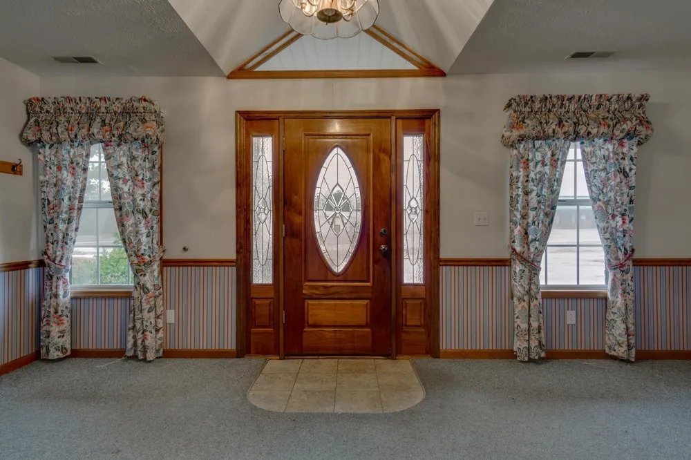 121 Joe Ave Hohenwald, TN 38462
