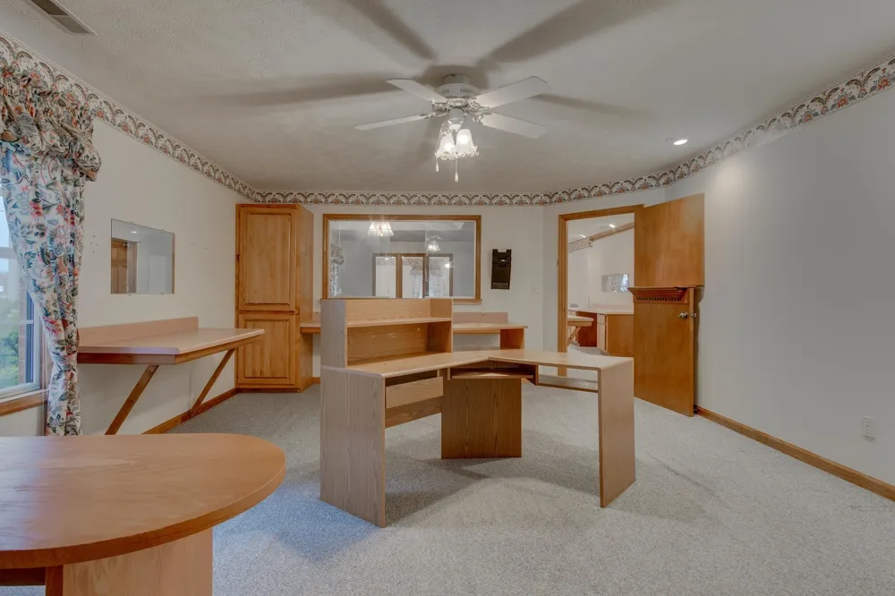 121 Joe Ave Hohenwald, TN 38462