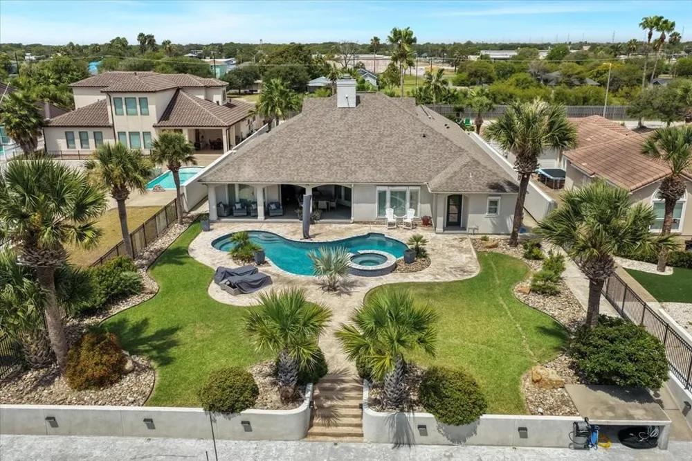 313 Porpoise Drive Aransas Pass, TX 78336