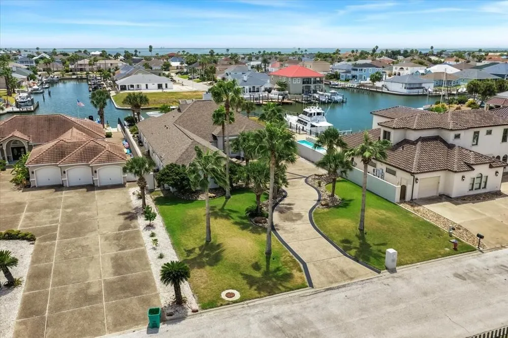 313 Porpoise Drive Aransas Pass, TX 78336