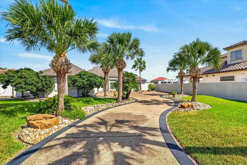 313 Porpoise Drive Aransas Pass, TX 78336