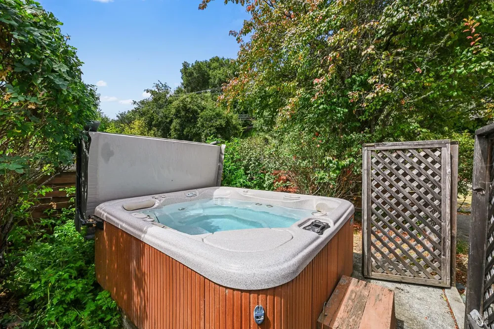 19108 Church Street Monte Rio, CA 95462