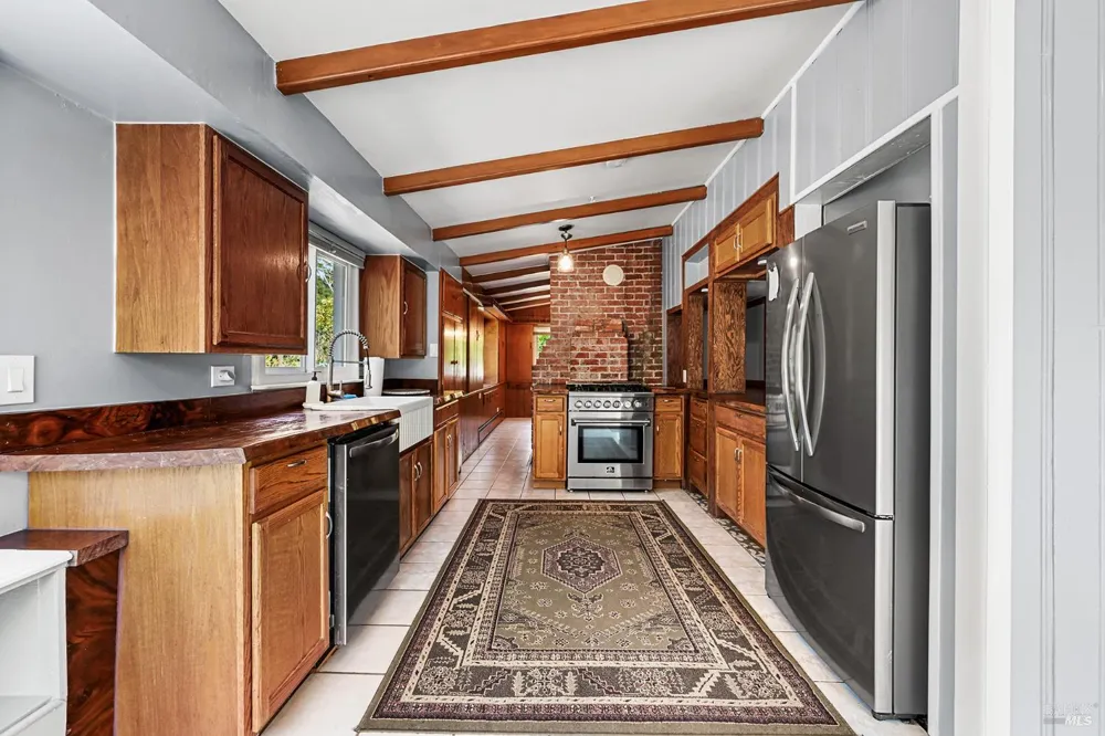 19108 Church Street Monte Rio, CA 95462