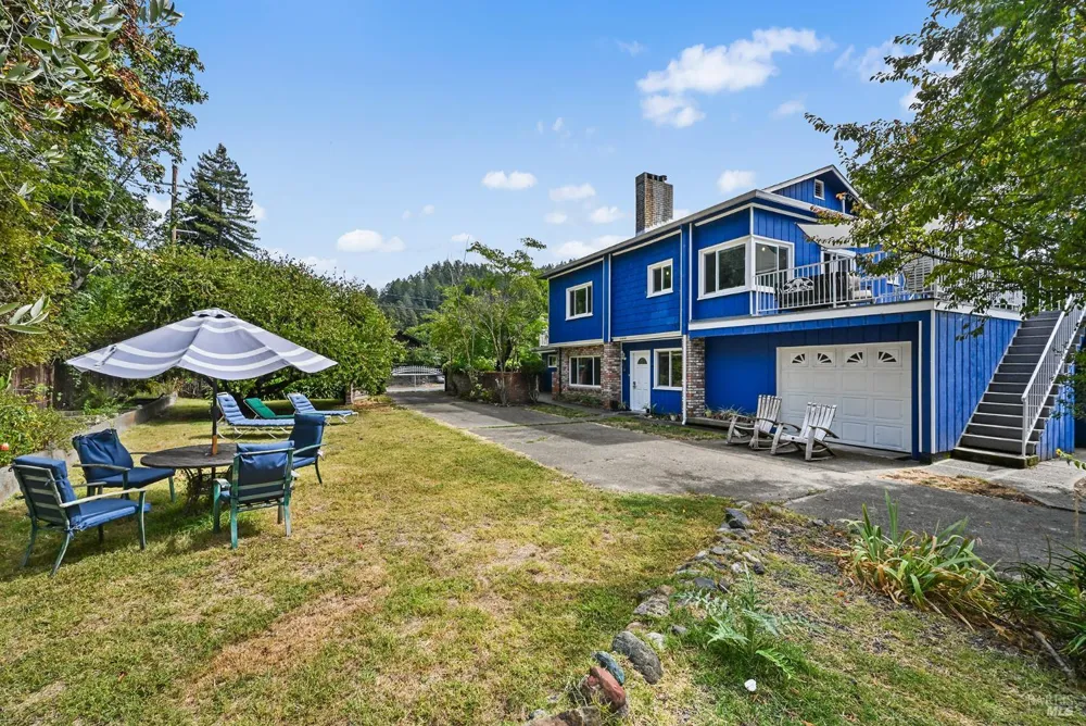19108 Church Street Monte Rio, CA 95462