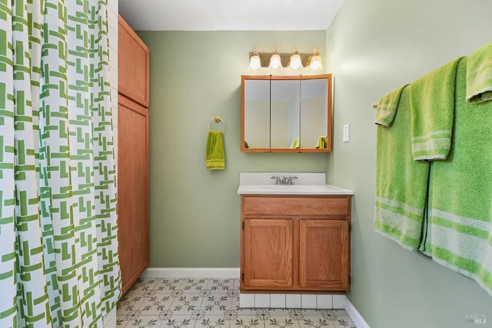 19108 Church Street Monte Rio, CA 95462