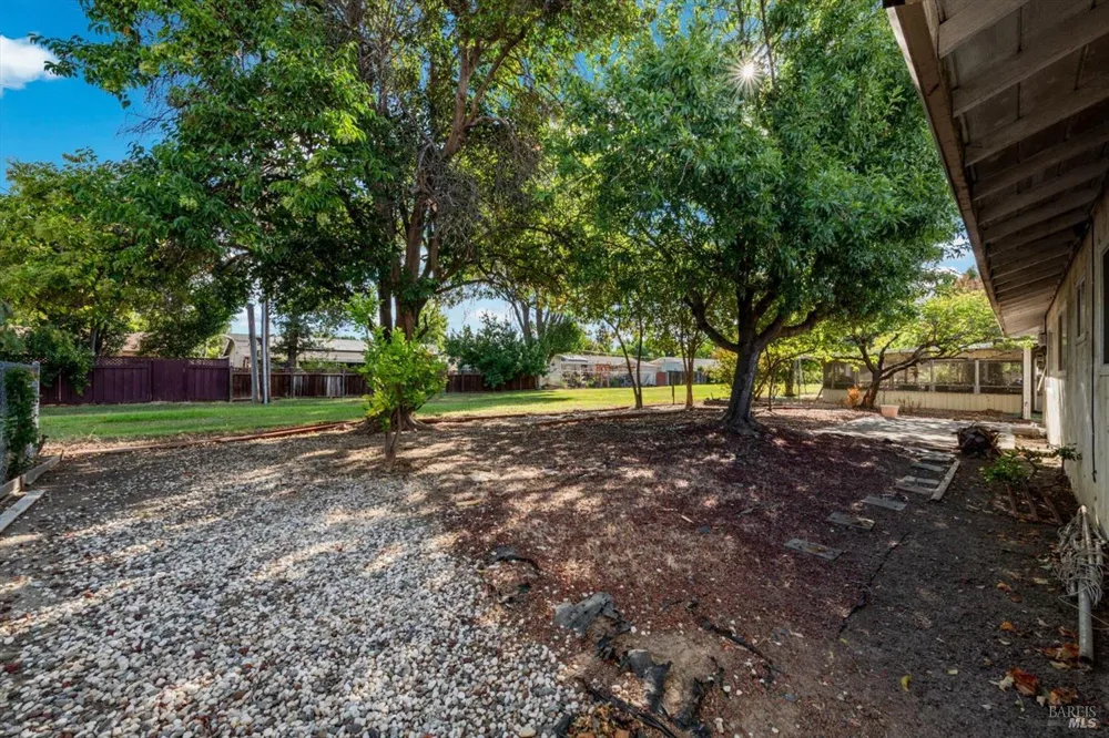 109 Rainier Circle Vacaville, CA 95687