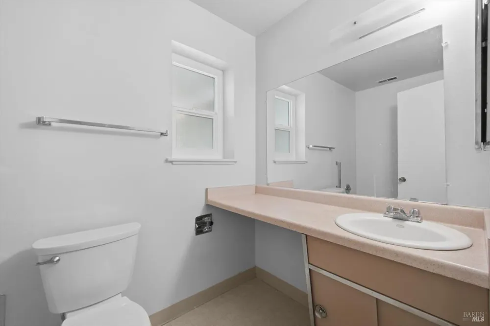 109 Rainier Circle Vacaville, CA 95687