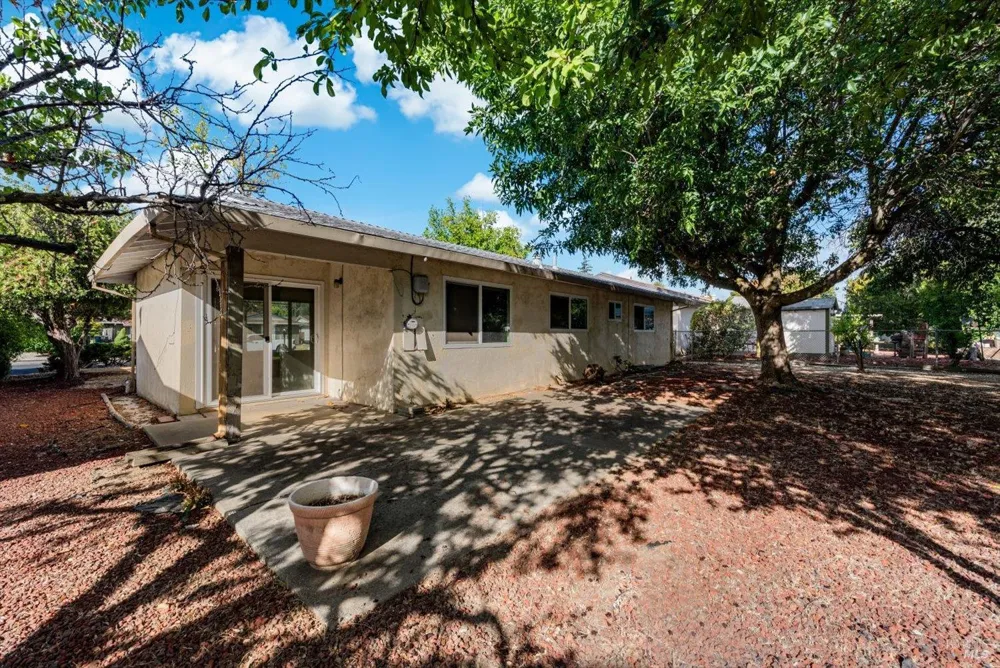 109 Rainier Circle Vacaville, CA 95687