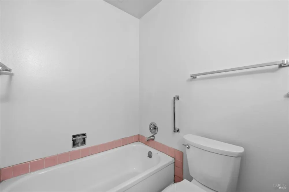 109 Rainier Circle Vacaville, CA 95687