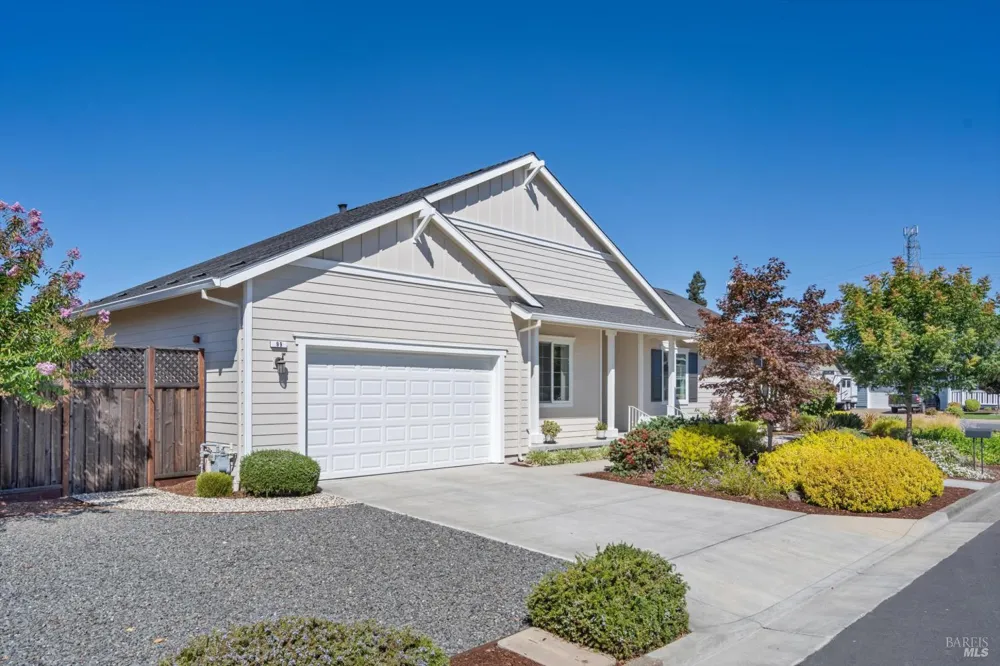 99 Chelsea Drive Santa Rosa, CA 95403